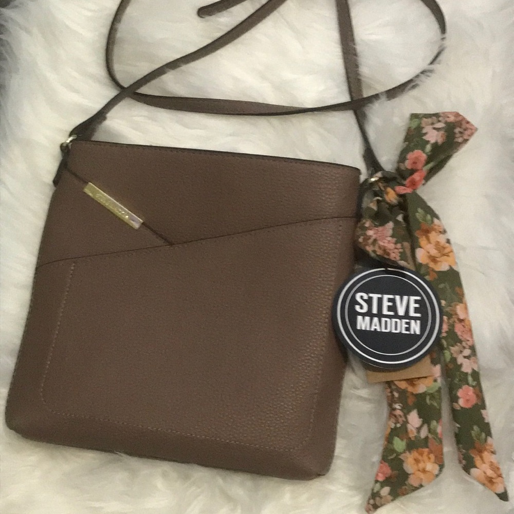 Steve Madden Mushroom Bcyprus Bag, NWT $45